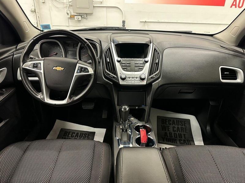 2016 Chevrolet Equinox LTImage 24