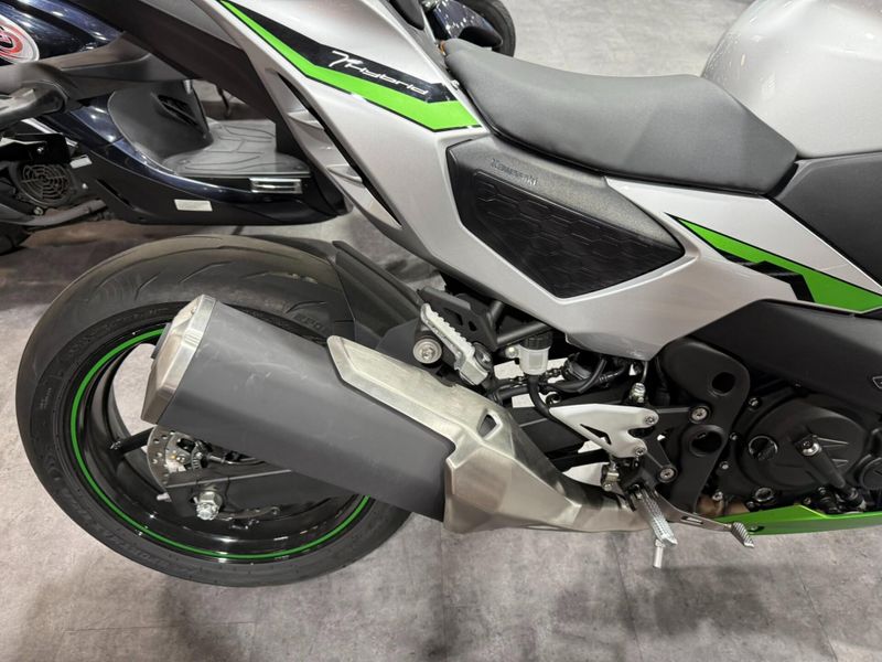 Used 2024 Kawasaki Z7 Hybrid ABS Image 8