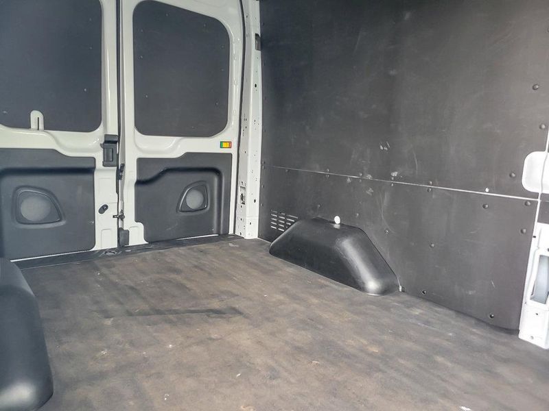 2023 Ford Transit Cargo Van photo 16