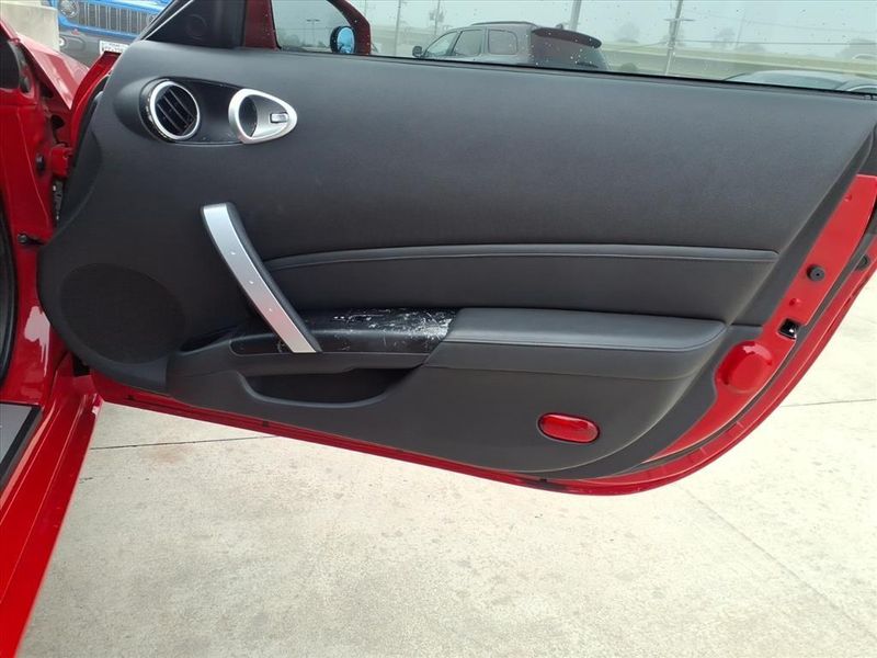 Used 2008 Nissan 350Z EnthusiastImage 10