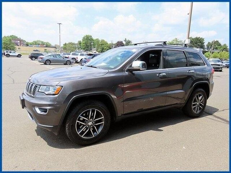 Used 2018 Jeep Grand Cherokee LimitedImage 1