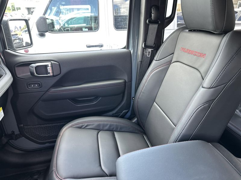 New 2025 Jeep Gladiator Rubicon X 4x4Image 28