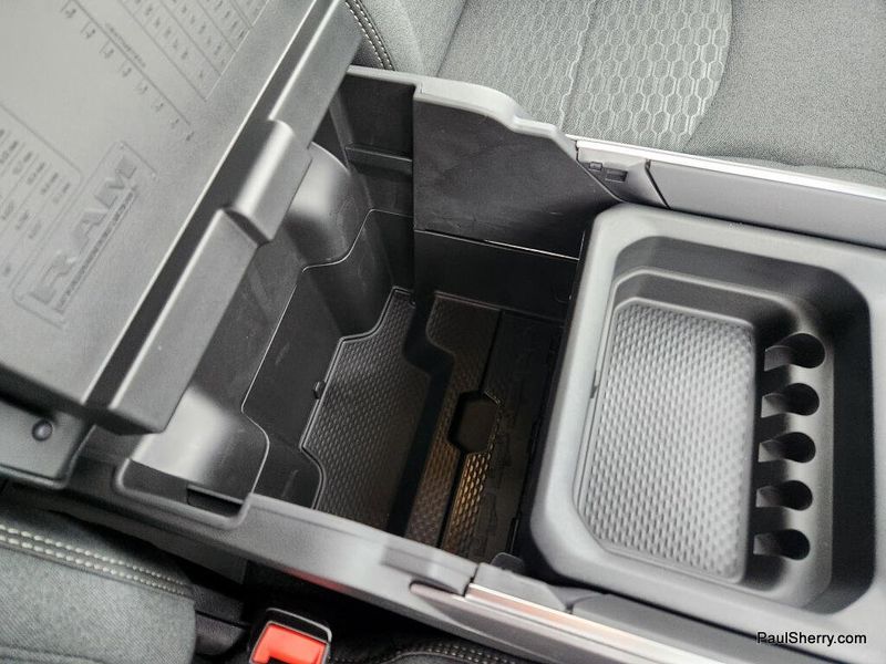 New 2026 RAM 3500 Big Horn Crew Cab 4x4 6'4' Box