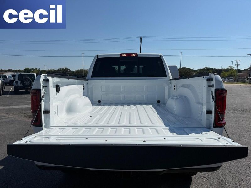 2026 Ram 2500 Tradesman photo 25