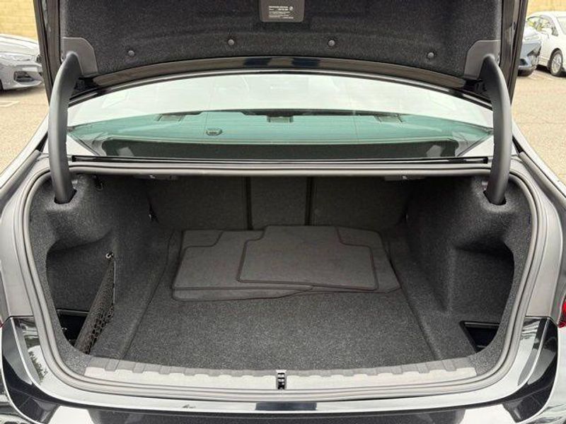Used 2025 BMW 3 Series 330iImage 16