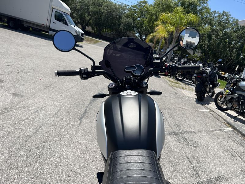2023 Ducati Scrambler 1100 Dark Pro 