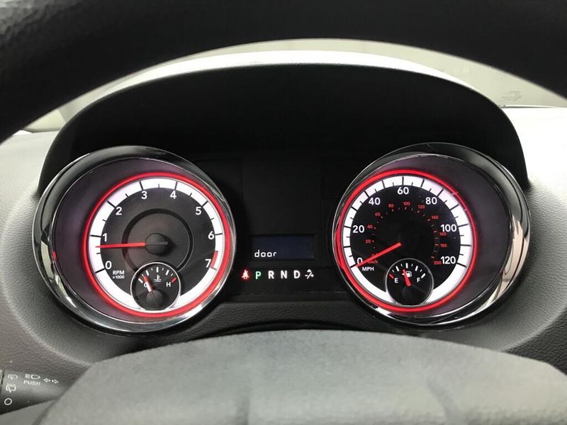 Used 2018 Dodge Grand Caravan SEImage 10