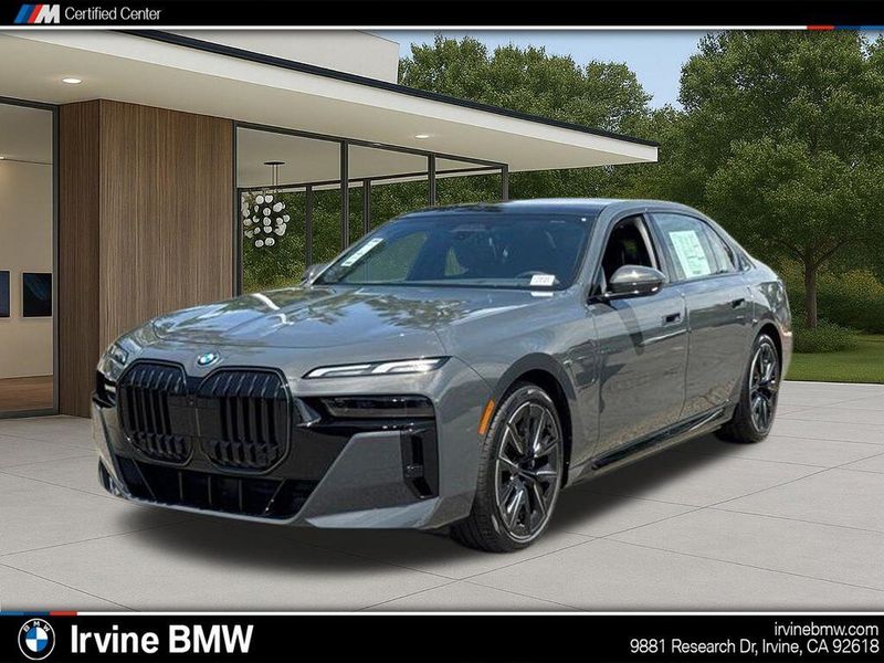 New 2026 BMW 7 Series 750e xDriveImage 1