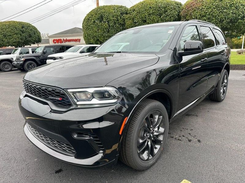 2026 Dodge Durango GT photo 3