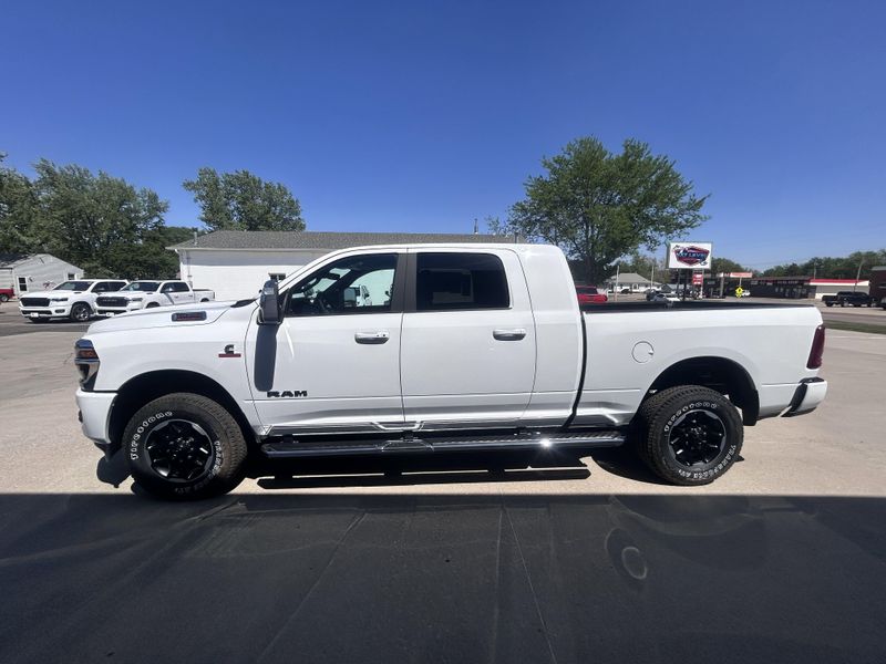2025 RAM 2500 LaramieImage 5