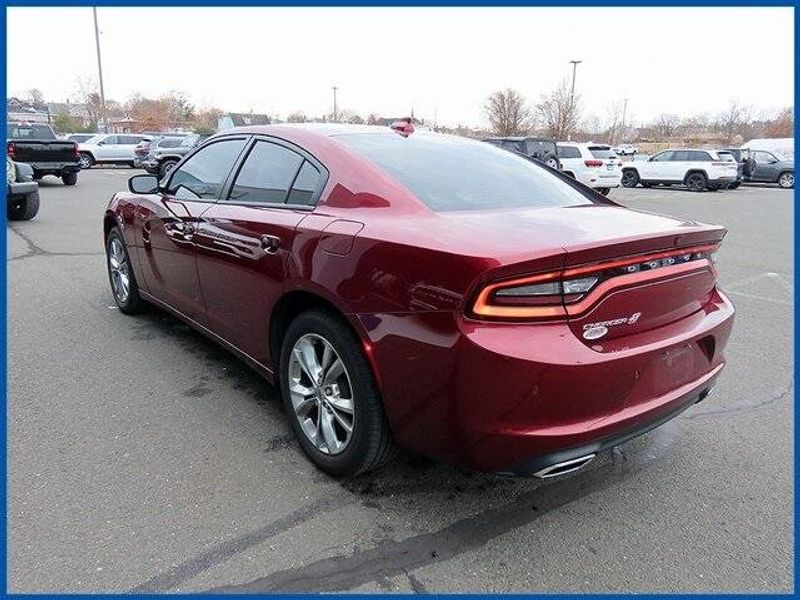 2021 Dodge Charger SXTImage 5