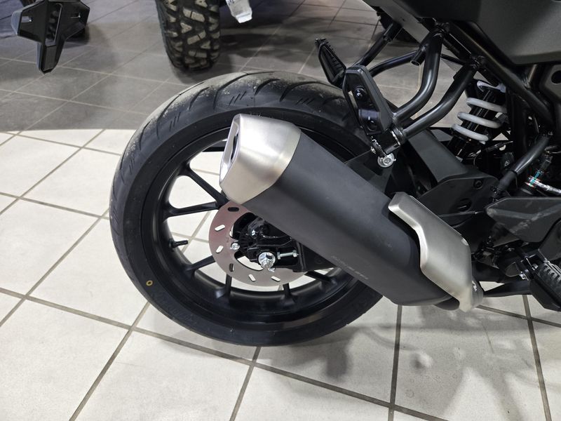 NEW 2026 CFMOTO 300 SS Image 16