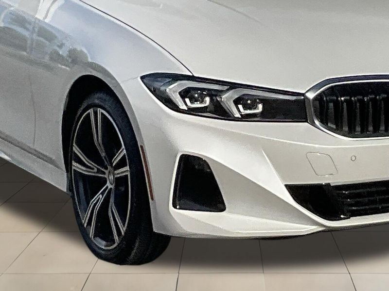 2024 BMW 3 Series 330iImage 11