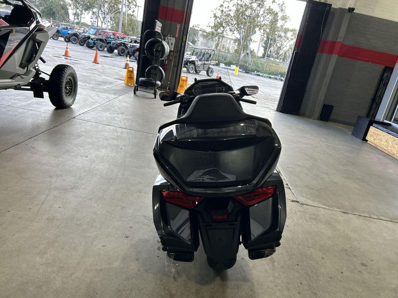 New 2026 Honda GOLDWING TOUR Image 15
