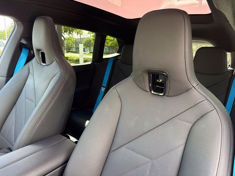 Used 2024 BMW iX xDrive50Image 23