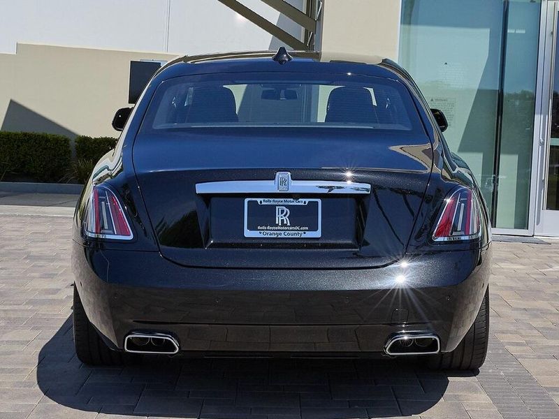 2025 Rolls-Royce Ghost Image 8