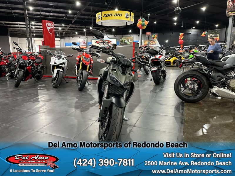 2024 Ducati STREETFIGHTER V2  in a STORM GREEN exterior color. Del Amo Motorsports of Redondo Beach (424) 304-1660 delamomotorsports.com 