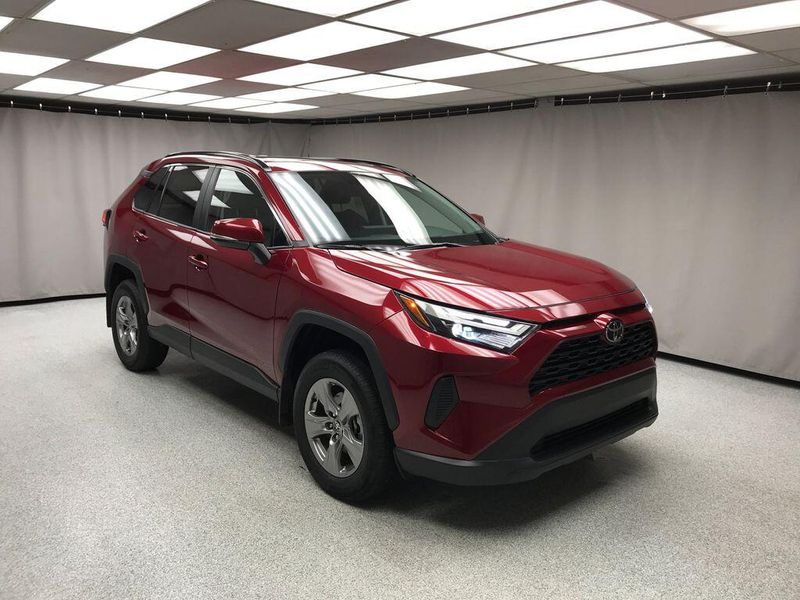 Used 2025 Toyota RAV4 XLEImage 21