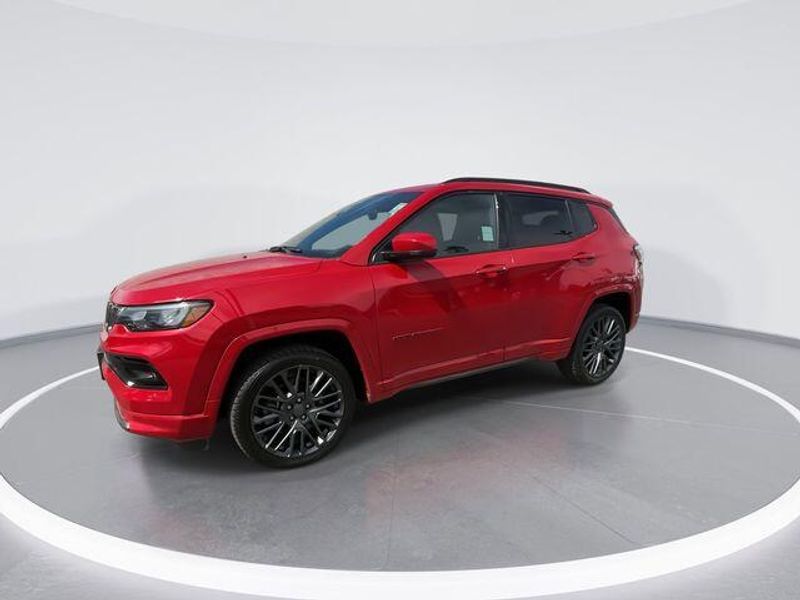 Used 2023 Jeep Compass (Red) EditionImage 4