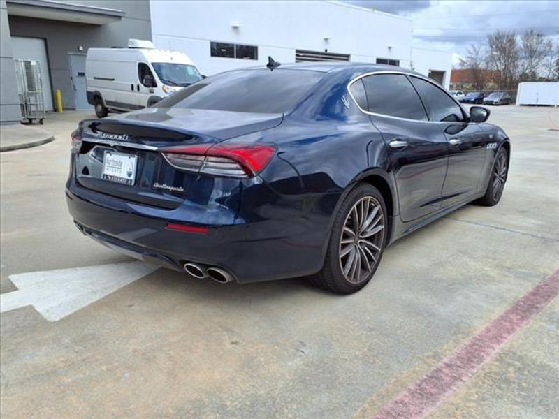 2022 Maserati Quattroporte GTImage 2