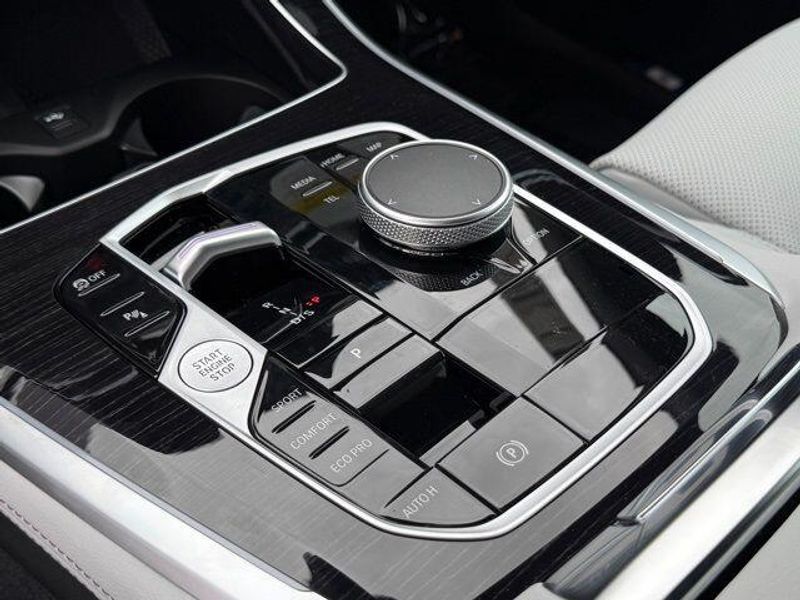 New 2026 BMW X5 sDrive40iImage 24