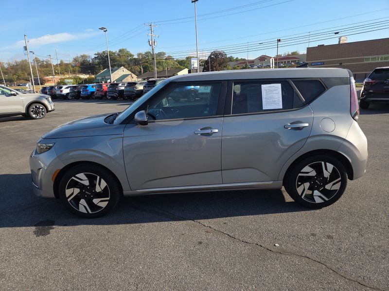 2023 Kia Soul GT-Line photo 6