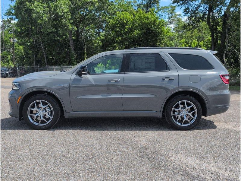 New 2026 Dodge Durango Gt Plus Awd Hemi V8Image 2