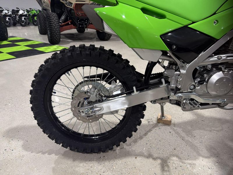 New 2026 Kawasaki KLX140R Image 21
