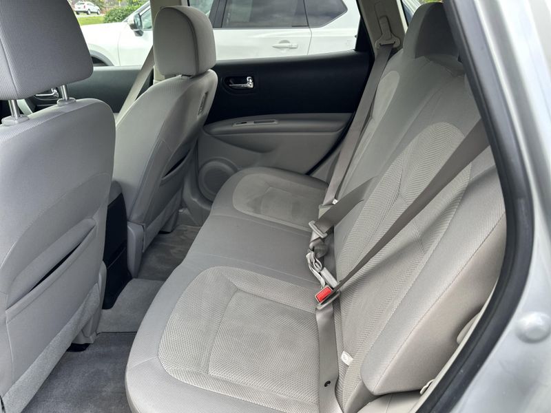 2012 Nissan Rogue SImage 15
