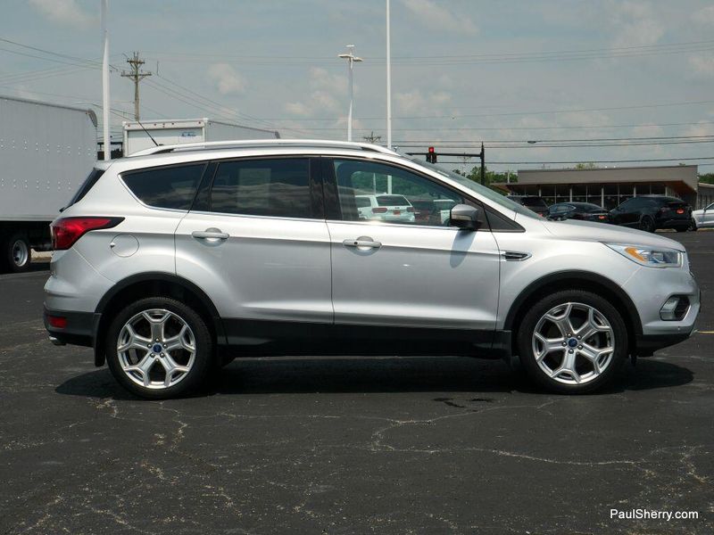 Used 2019 Ford Escape TitaniumImage 11