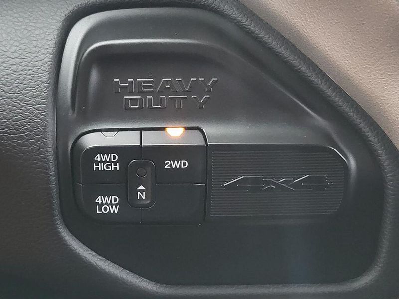 2023 RAM 2500 LaramieImage 19