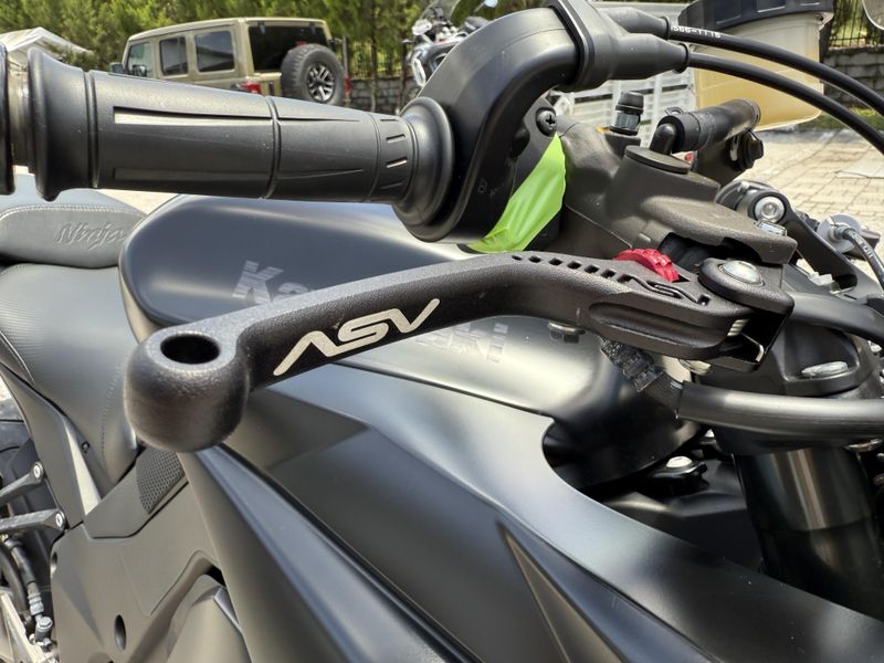 Used 2012 Kawasaki Ninja 1000 