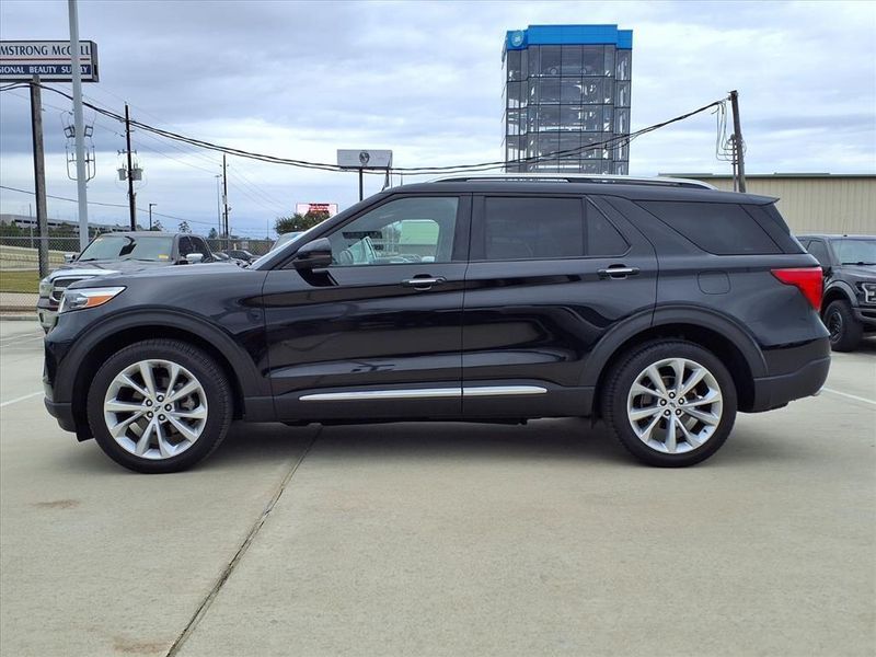 Used 2022 Ford Explorer PlatinumImage 6