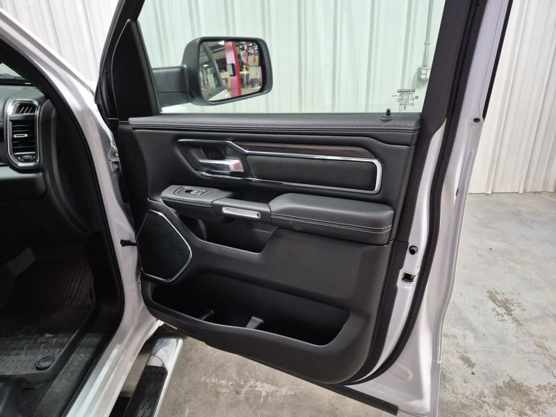 New 2025 RAM 1500 Laramie Crew Cab 4x4 5