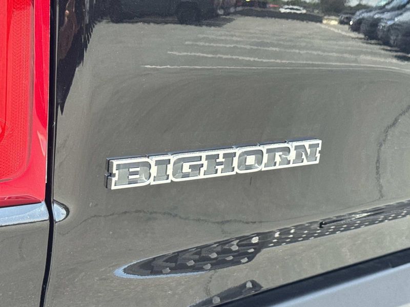 New 2026 RAM 1500 Big Horn Crew Cab 4x2 5'7' Box