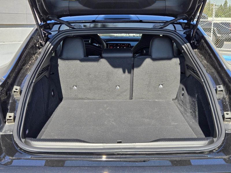 New 2026 Dodge Charger Daytona Scat Pack 4-door Awd