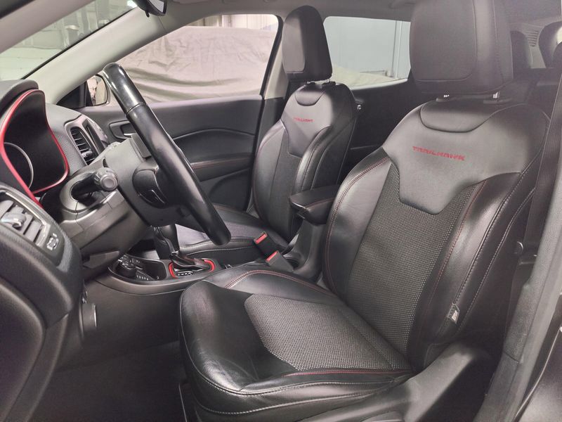 Used 2020 Jeep Compass Trailhawk 4x4 w/Heated SeatsImage 11