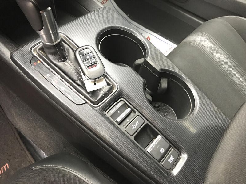 Used 2022 Honda Civic Hatchback SportImage 13
