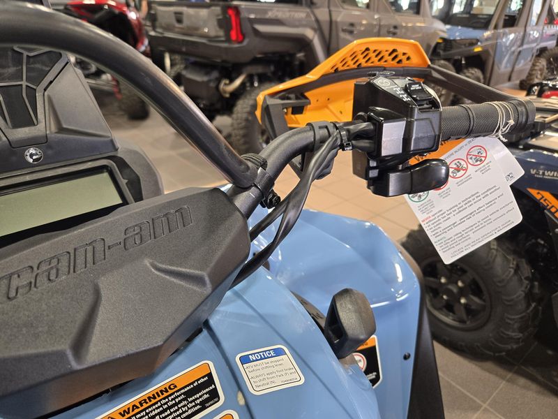 NEW 2026 CAN-AM RENEGADE X MR 1000R Image 21