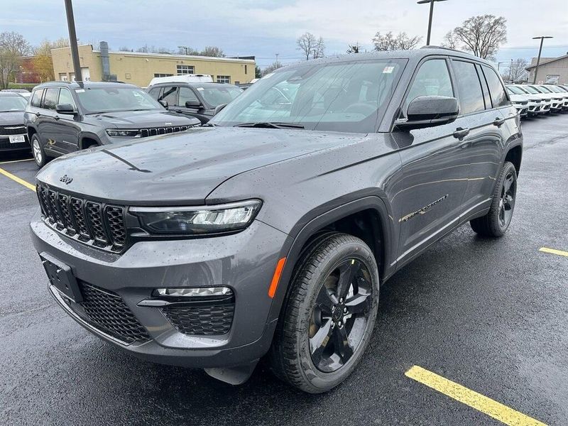 2025 Jeep Grand Cherokee Limited 4x4Image 5