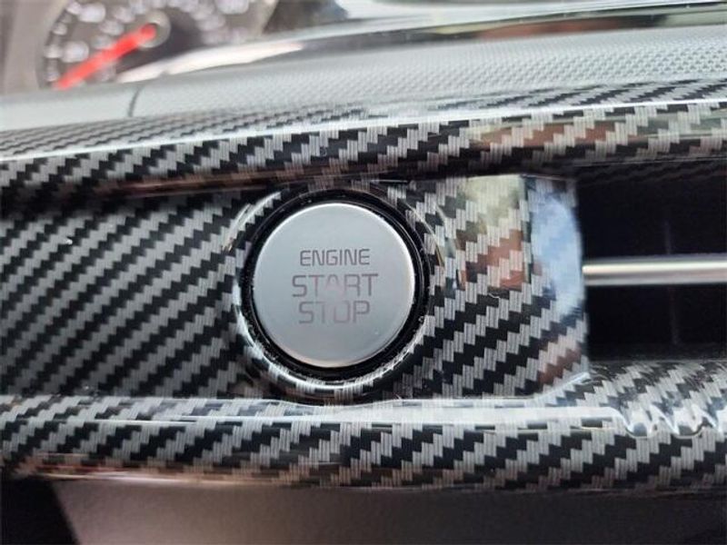 2022 Kia K5 GT-LineImage 17