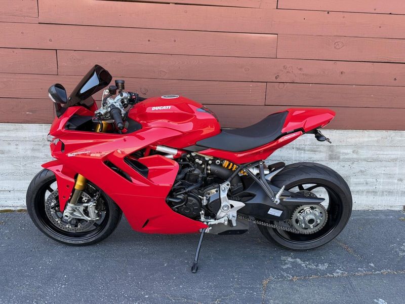 2023 Ducati SUPER SPORT S 