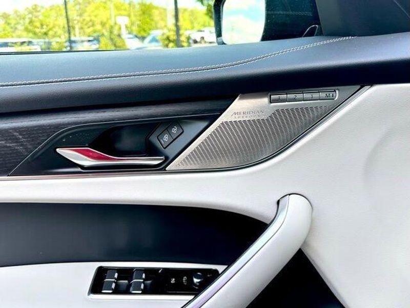 2026 Jaguar F-PACE R-Dynamic S