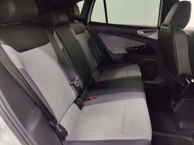 Used 2024 Volkswagen ID.4 StandardImage 14