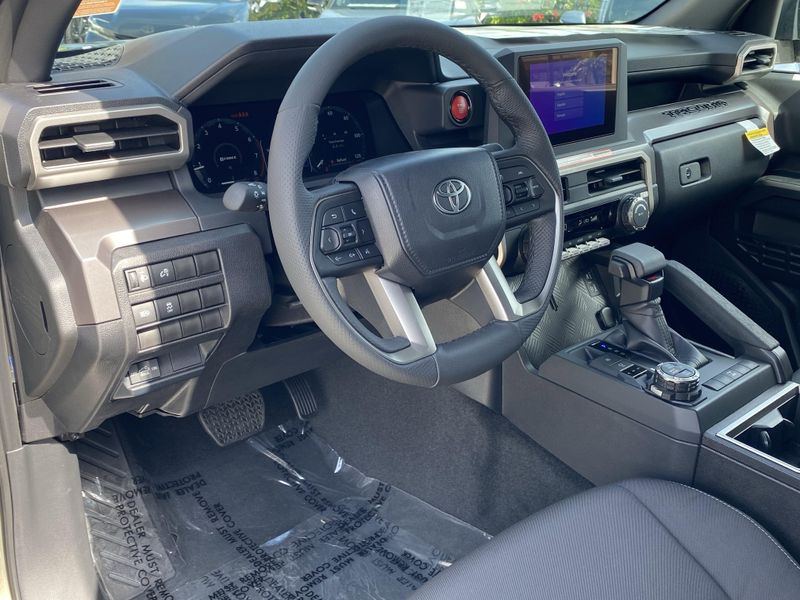 2025 Toyota Tacoma TRD Off RoadImage 13