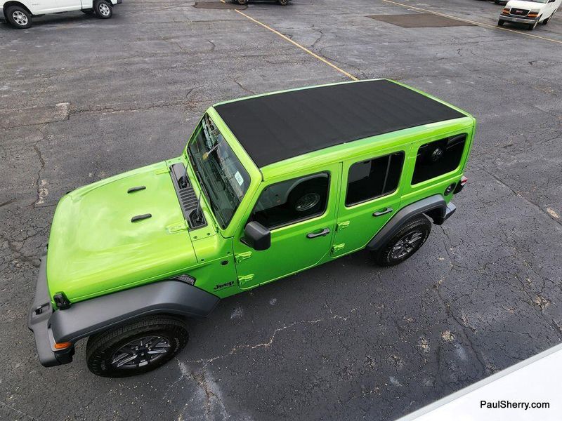 New 2025 Jeep Wrangler 4-door Sport S