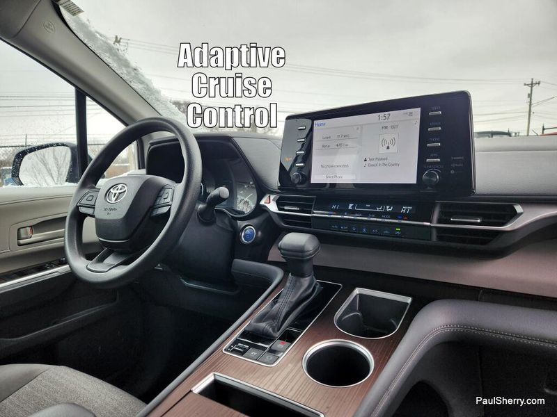 Used 2024 Toyota Sienna LE