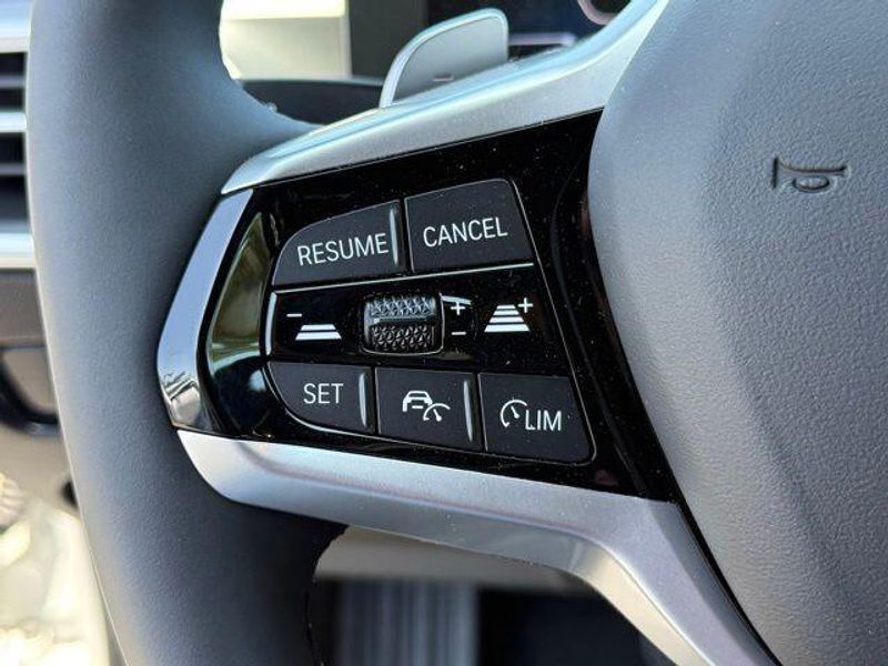 New 2026 BMW 3 Series 330iImage 22