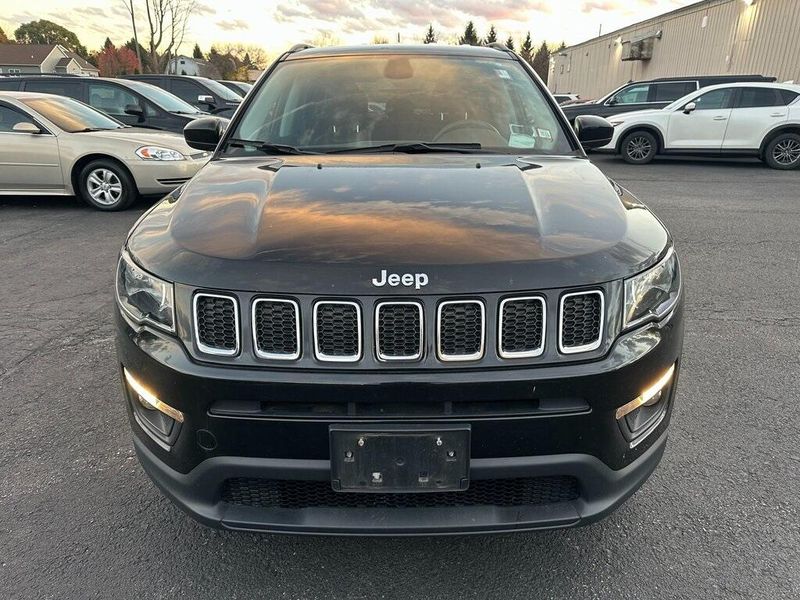 2021 Jeep Compass LatitudeImage 9