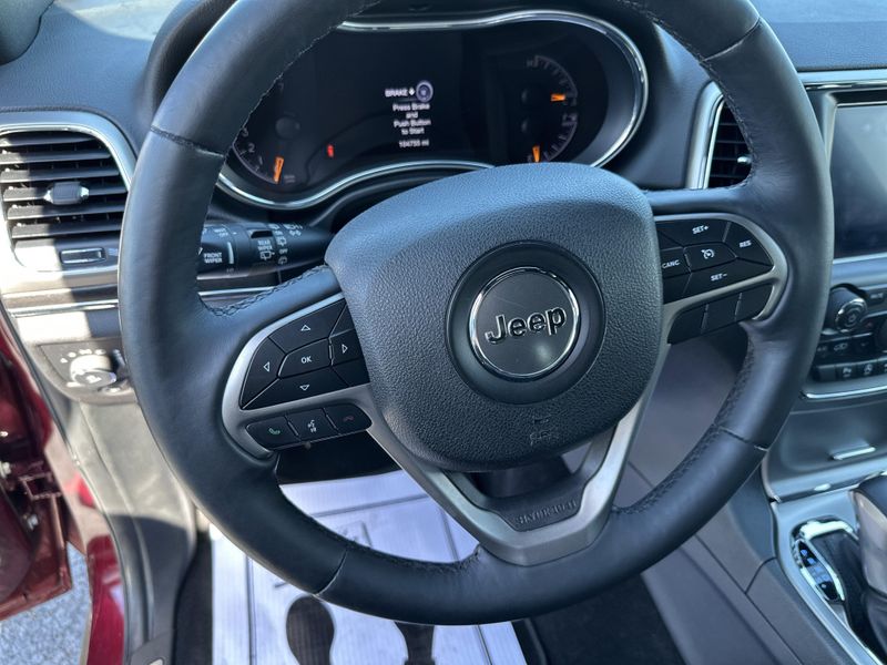 Used 2018 Jeep Grand Cherokee LimitedImage 23